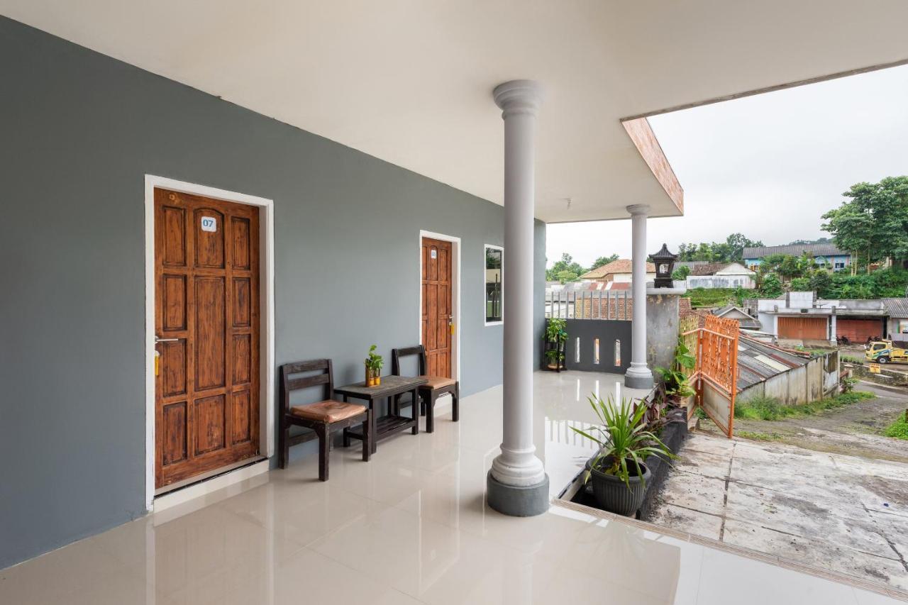 Oyo 1966 Bromo Hill Hotel Probolinggo Ngoại thất bức ảnh